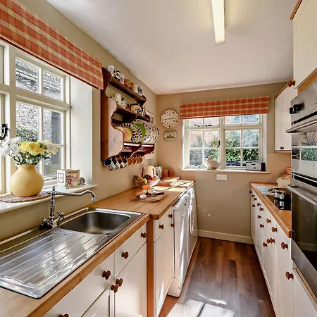 2 Bed In 91639 Holiday home