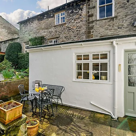 2 Bed In 91639 Holiday home *